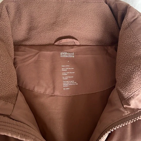 Girlfriend Collective Everyone Puffer Vest in Coffee - Picture 3 of 7